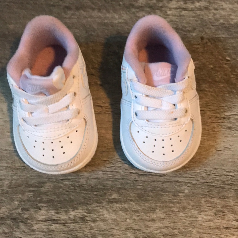 Baby shoes